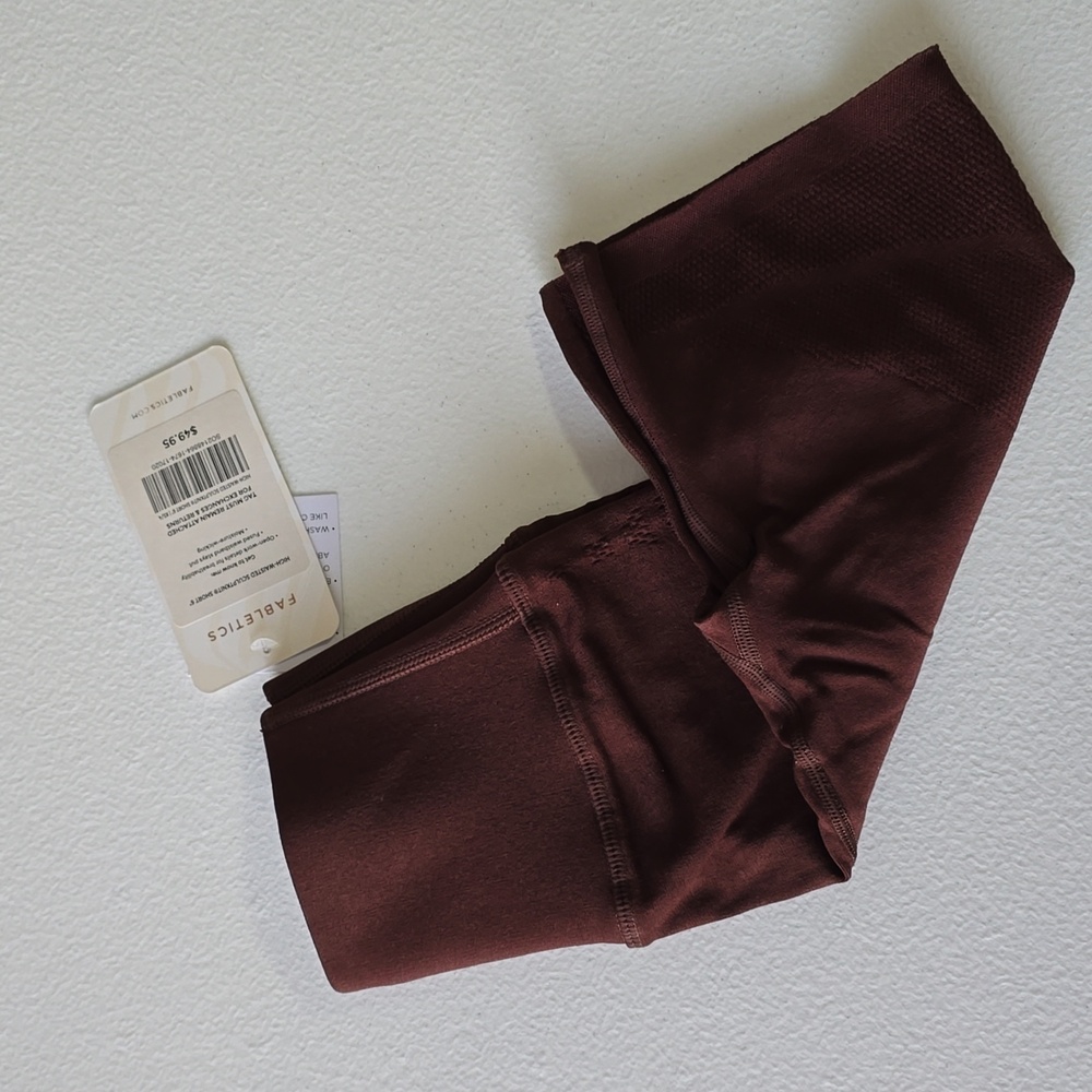 High-Waisted SculptKnit Short 6" XS/4 Fabletics Brown